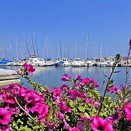 T3 Plein Pied Front De Διαμέρισμα *